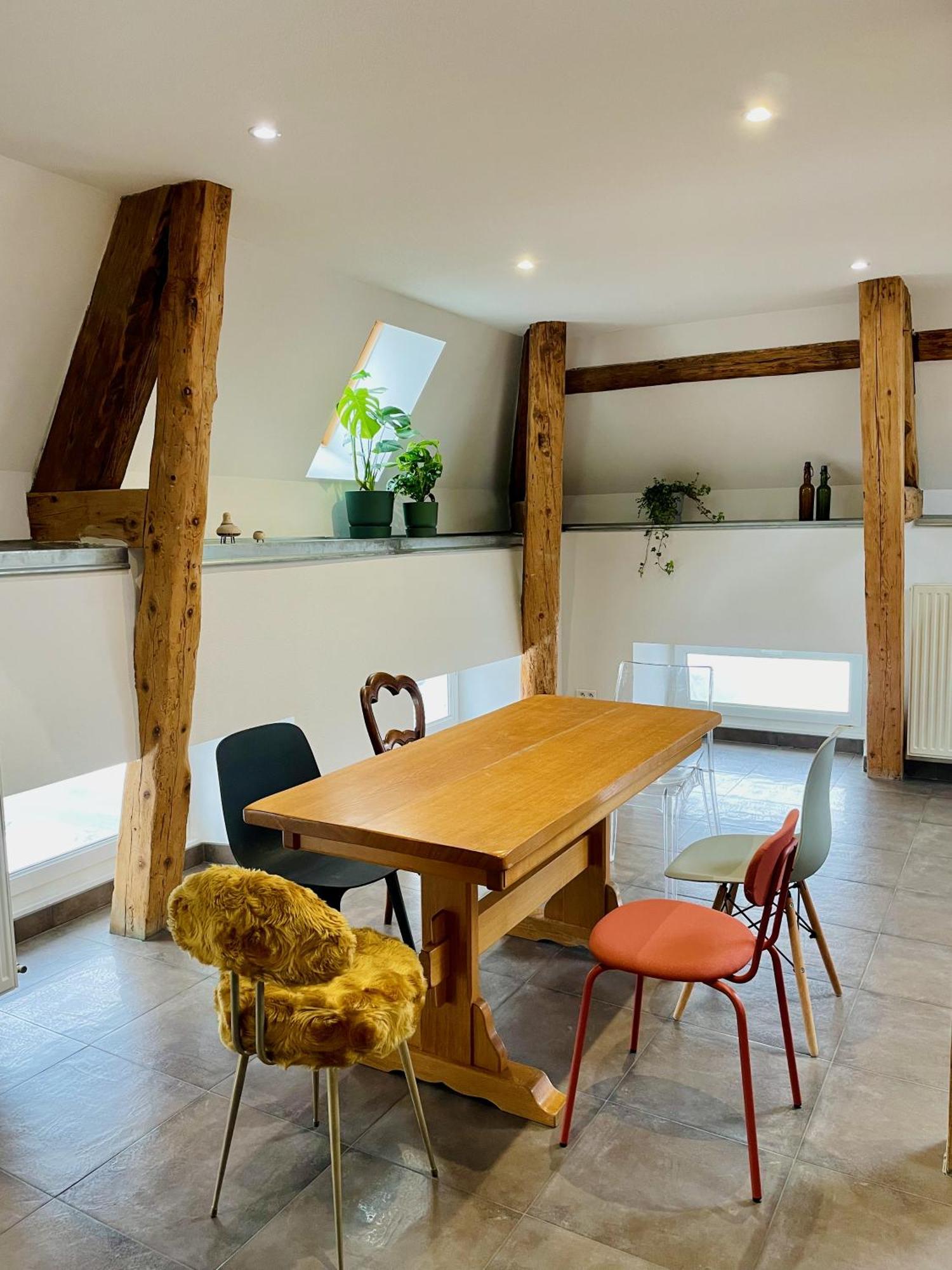 Duplex + Parking Gratuit Facile Appartement Sainte-Suzanne  Buitenkant foto